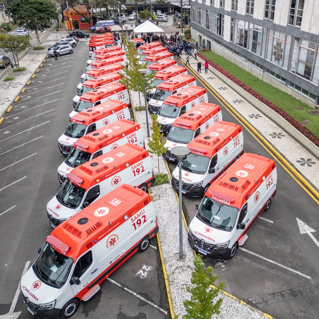 Estado entrega 24 novas ambulâncias para fortalecer o Samu de Curitiba